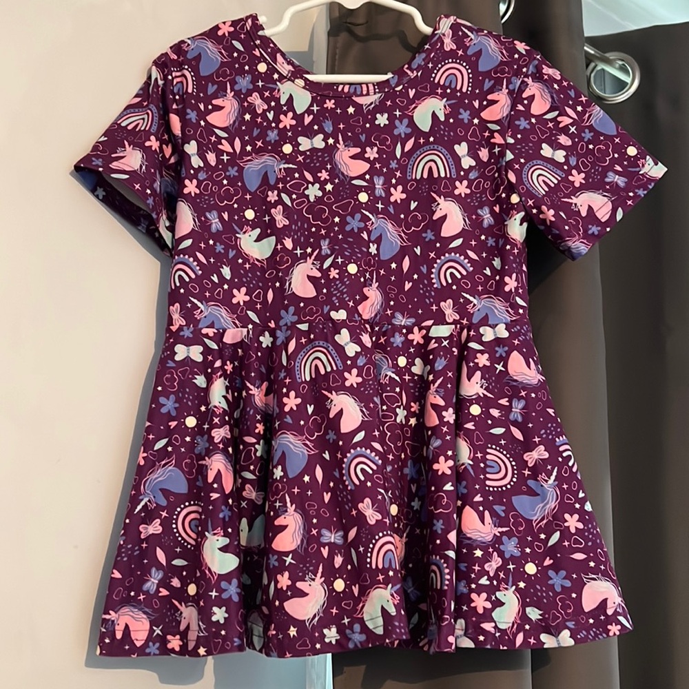 Girls peplum pink and purple unicorns and rainbow shirt, size 6/7